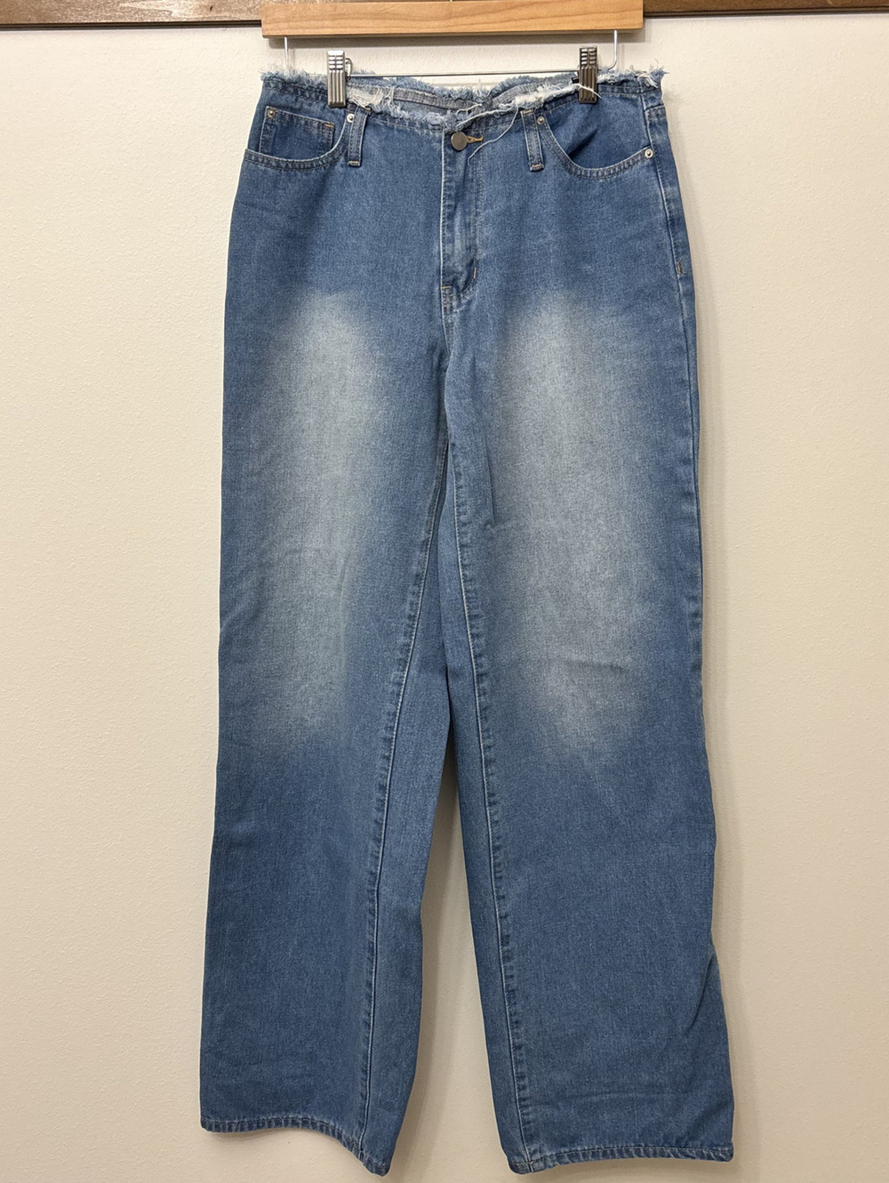 Low Rise Raw Hem Pants Size 26